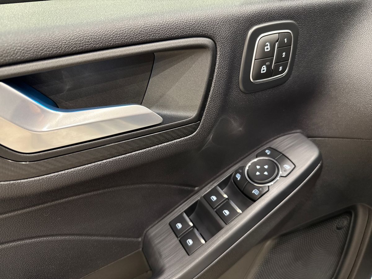 Billede af Ford Kuga 2,5 Plugin-hybrid ST-Line X CVT 243HK 5d Aut.