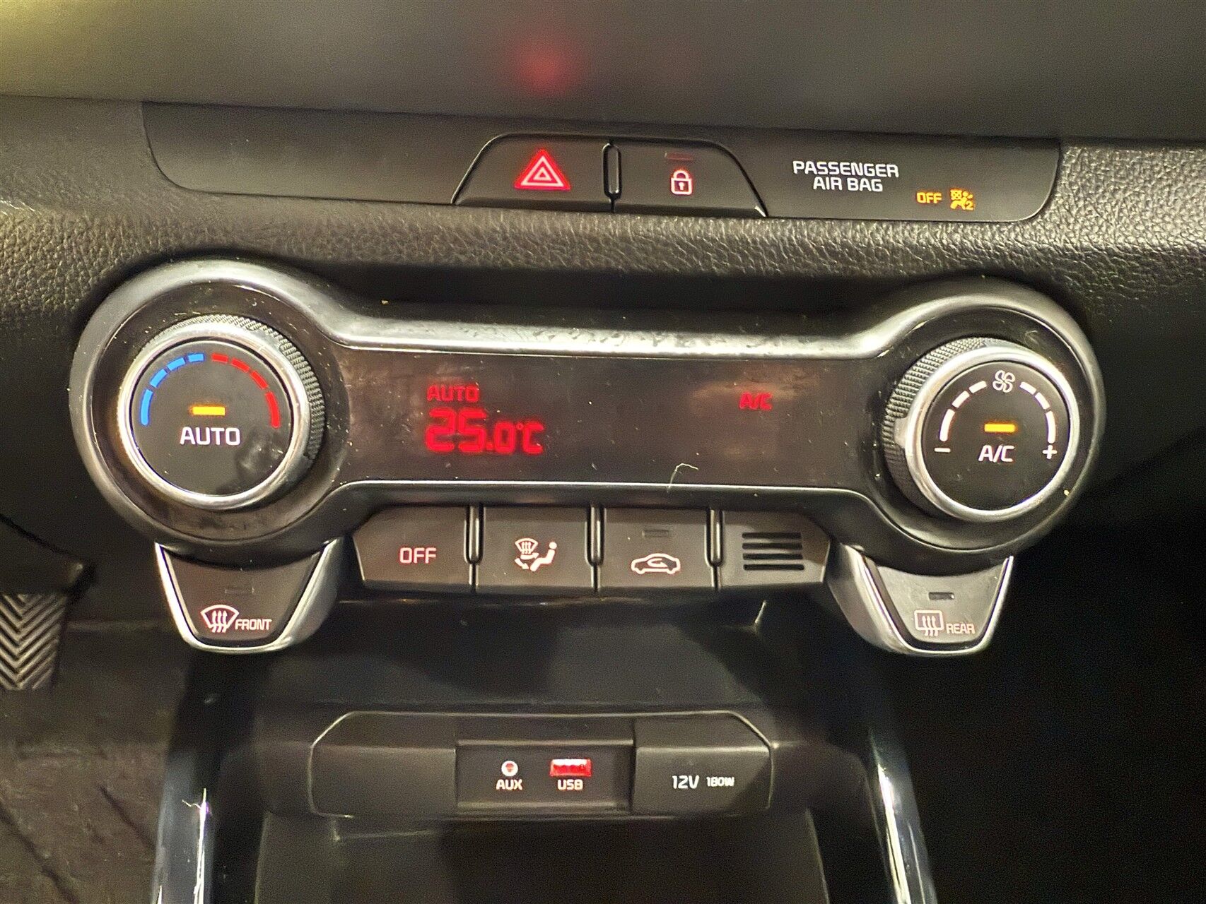 Billede af Kia Stonic 1,0 T-GDI Attraction 120HK 5d 6g