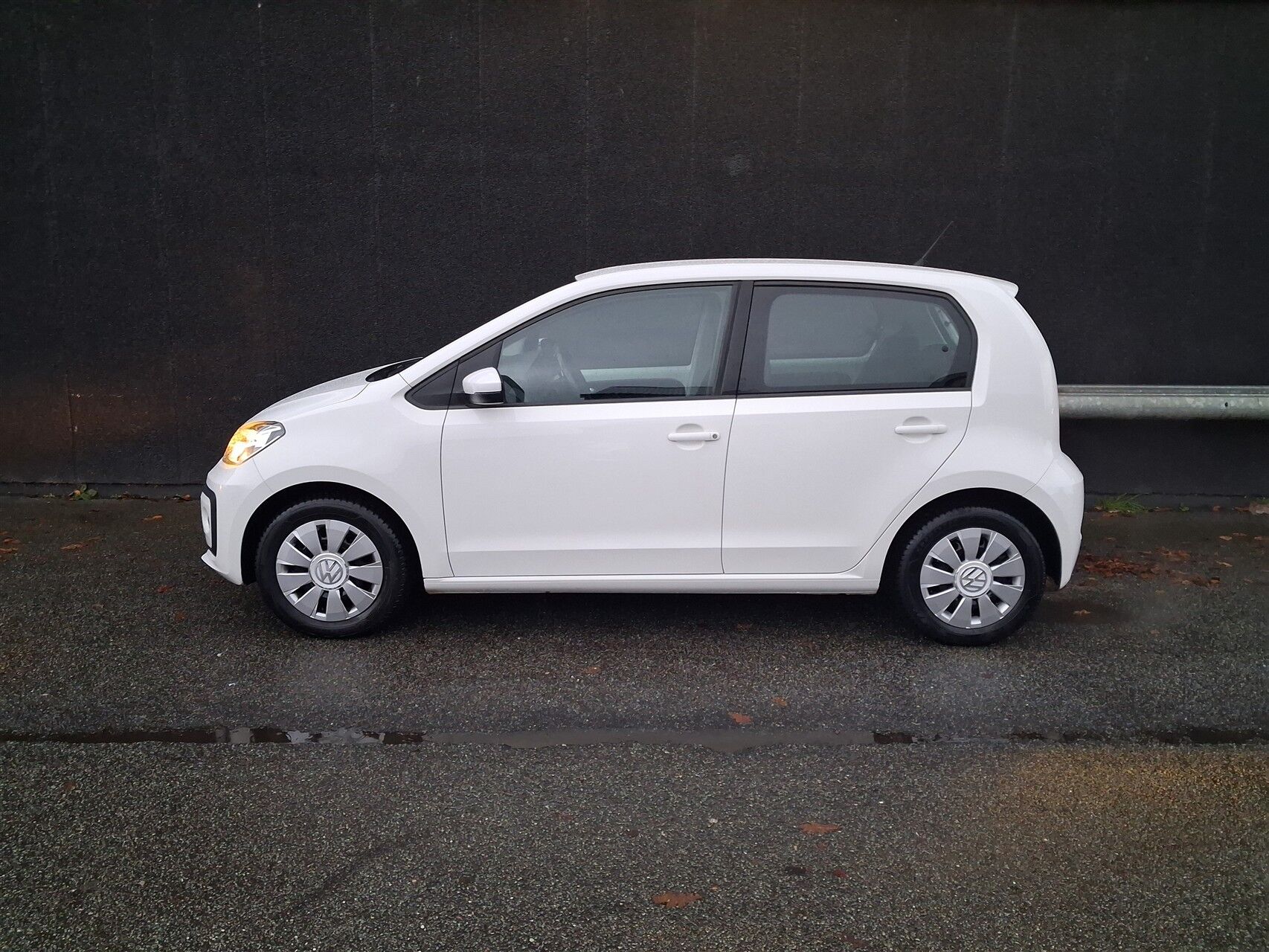 Billede af VW up 1,0 MPI BMT Move 60HK 5d