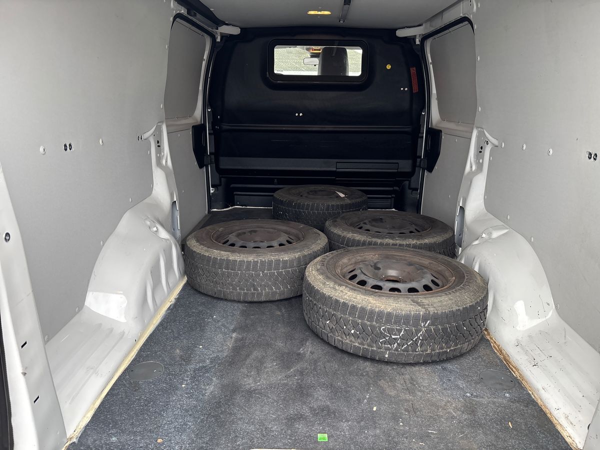 Billede af Toyota Proace Long 2,0 D Comfort Master m/ dobbelt skydedør SmartCargo 122HK Van 8g Aut.