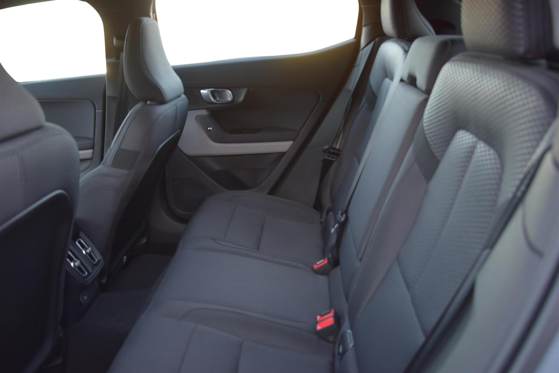 Billede af Polestar 2 EL Long range Single motor 231HK 5d Aut.