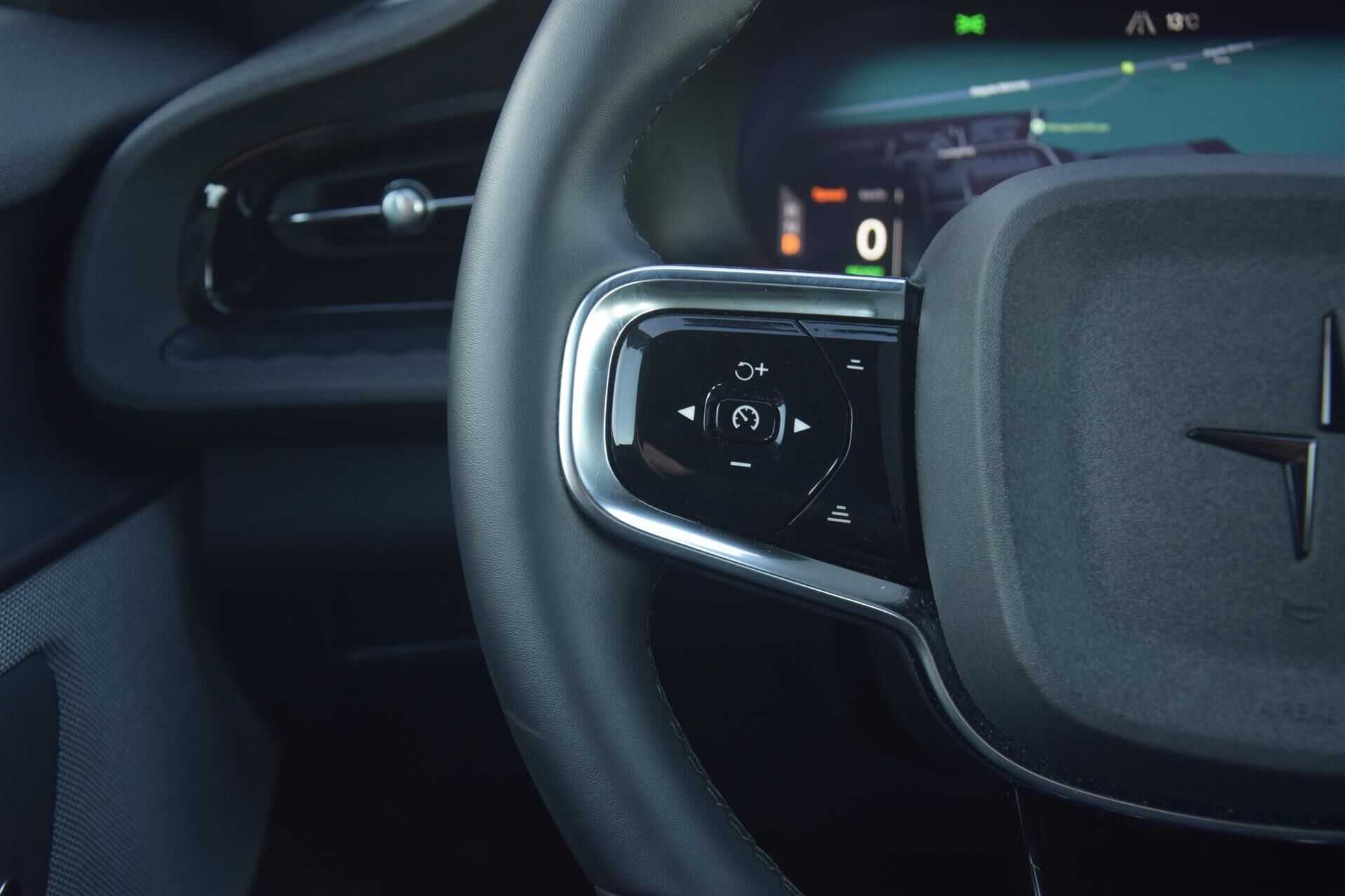 Billede af Polestar 2 EL Long range Single motor 231HK 5d Aut.