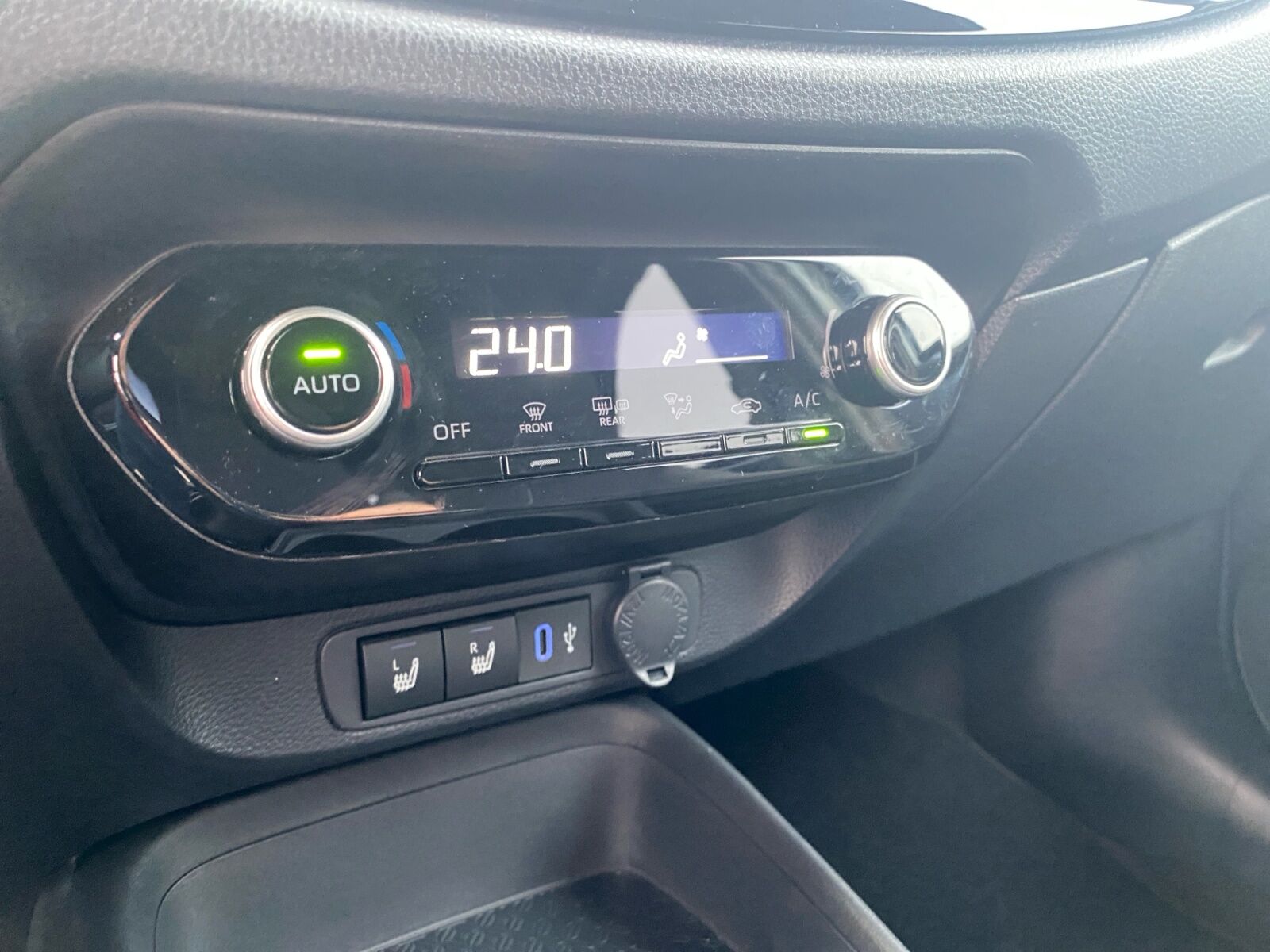 Billede af Toyota Aygo X 1,0 VVT-I Active 72HK 5d