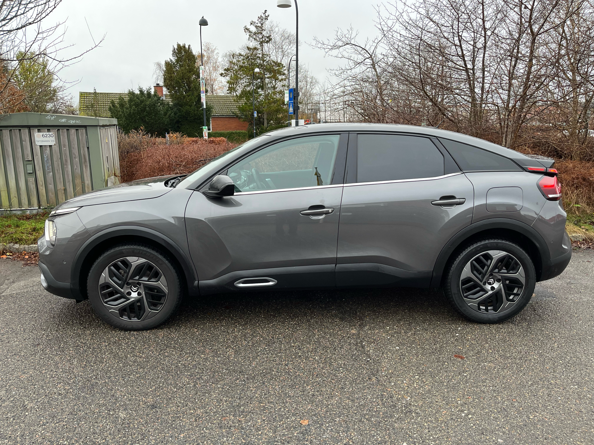 Billede af Citroën C4 1,2 PureTech Chevron Sport+ EAT8 130HK 5d 8g Aut.