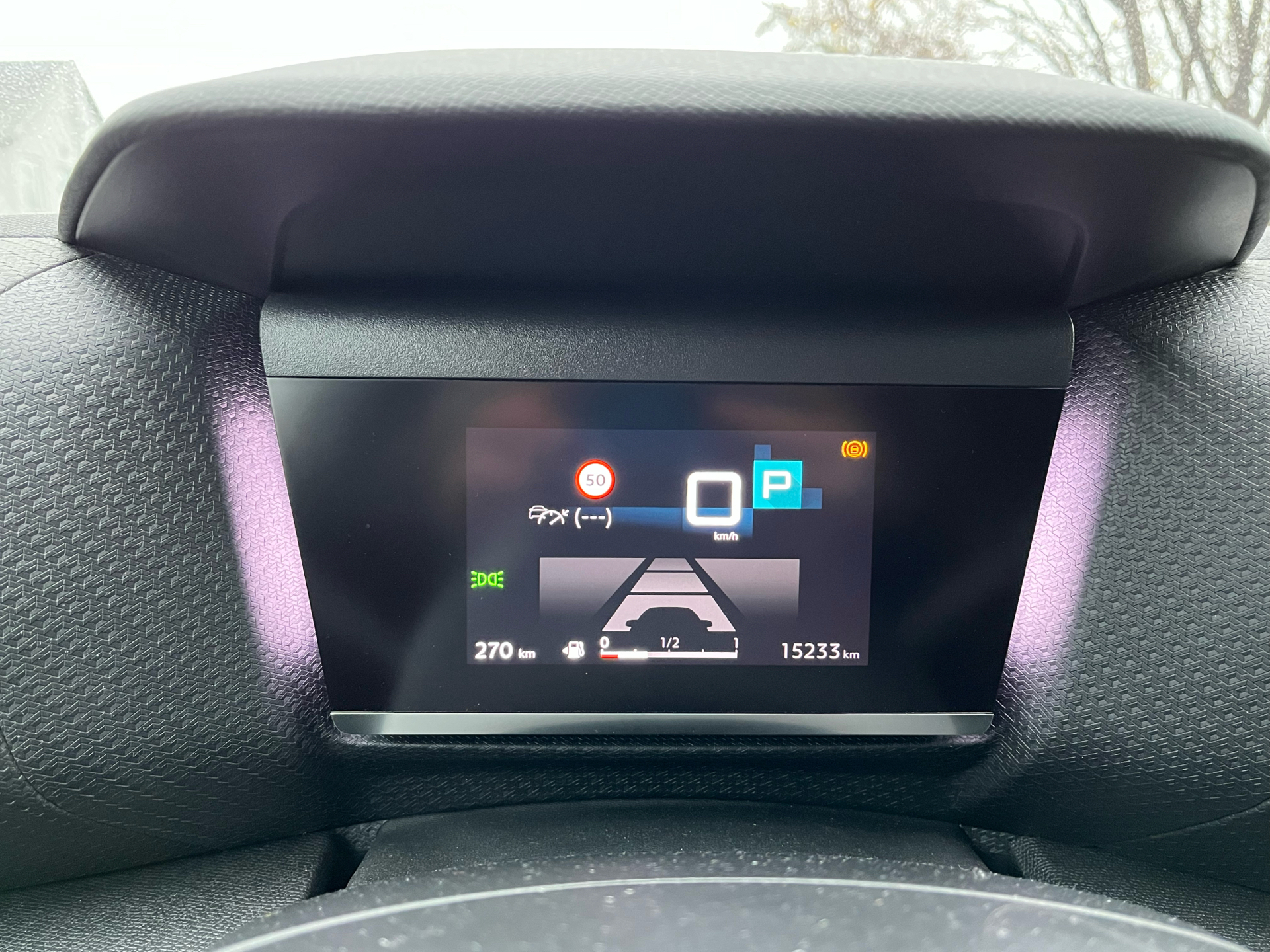 Billede af Citroën C4 1,2 PureTech Chevron Sport+ EAT8 130HK 5d 8g Aut.