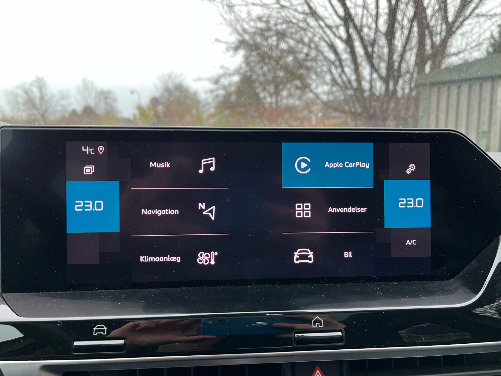 Billede af Citroën C4 1,2 PureTech Chevron Sport+ EAT8 130HK 5d 8g Aut.