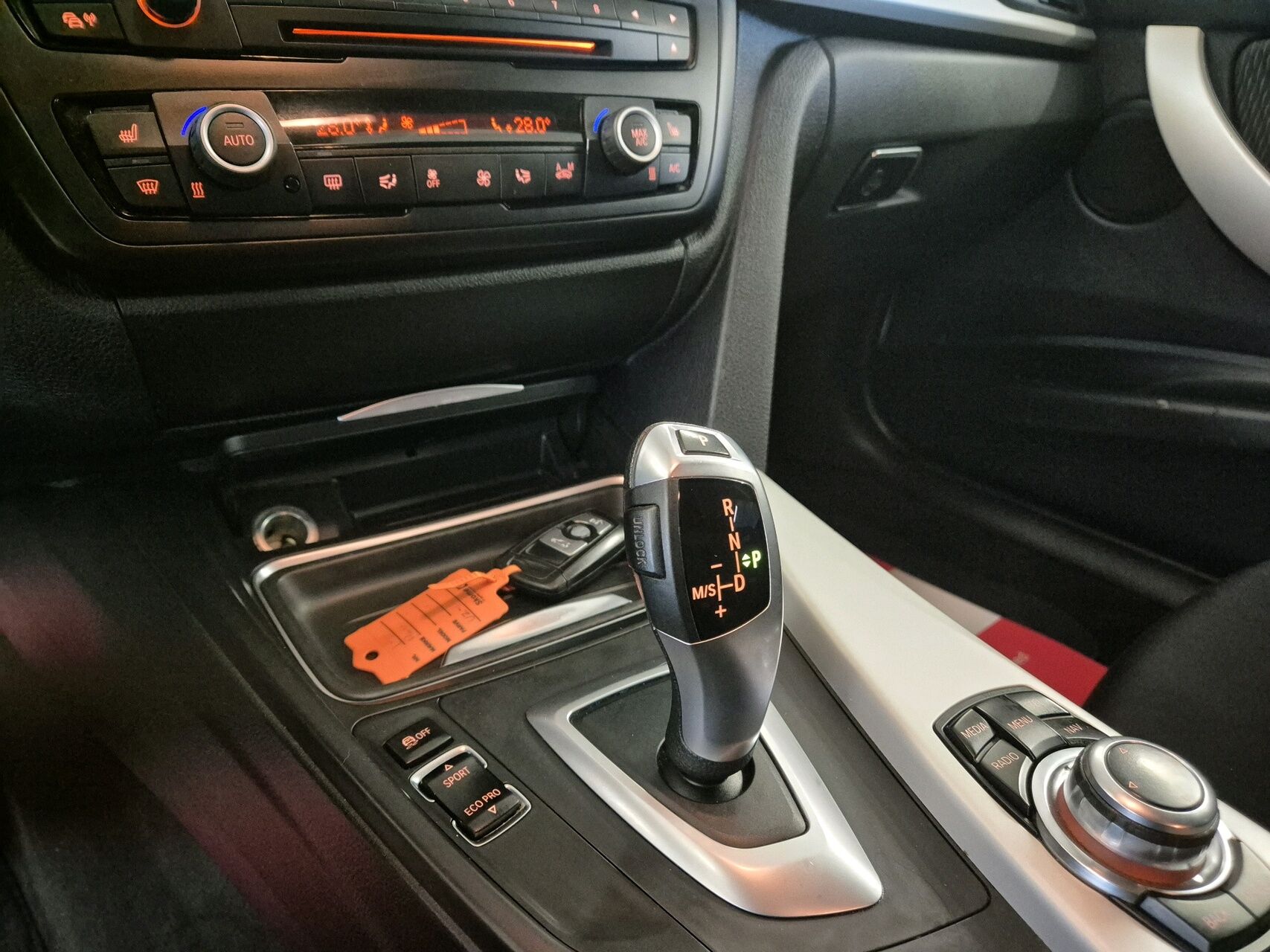 Billede af BMW 320d 2,0 D 184HK 6g Aut.