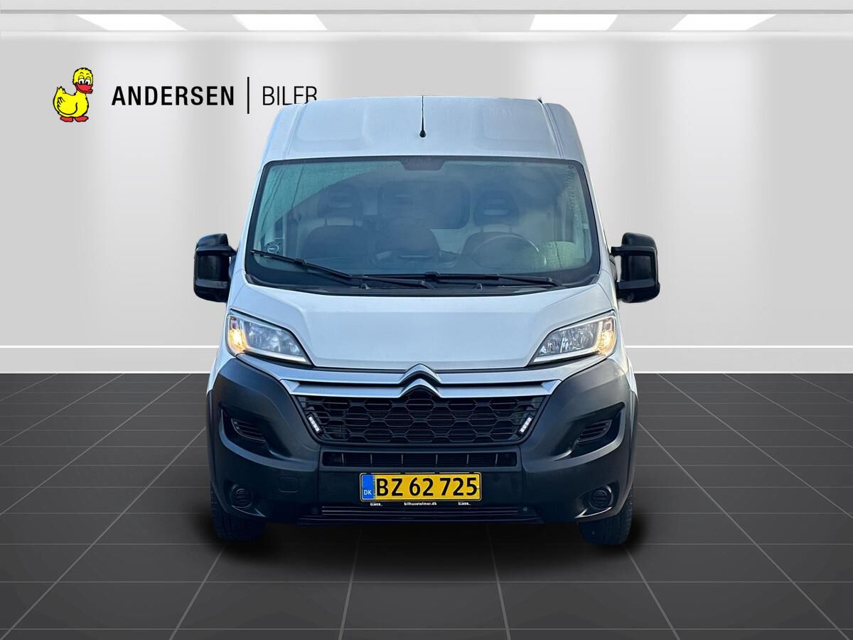 Billede af Citroën Jumper 33 L3H2 2,0 Blue HDi Comfort start/stop 160HK Van