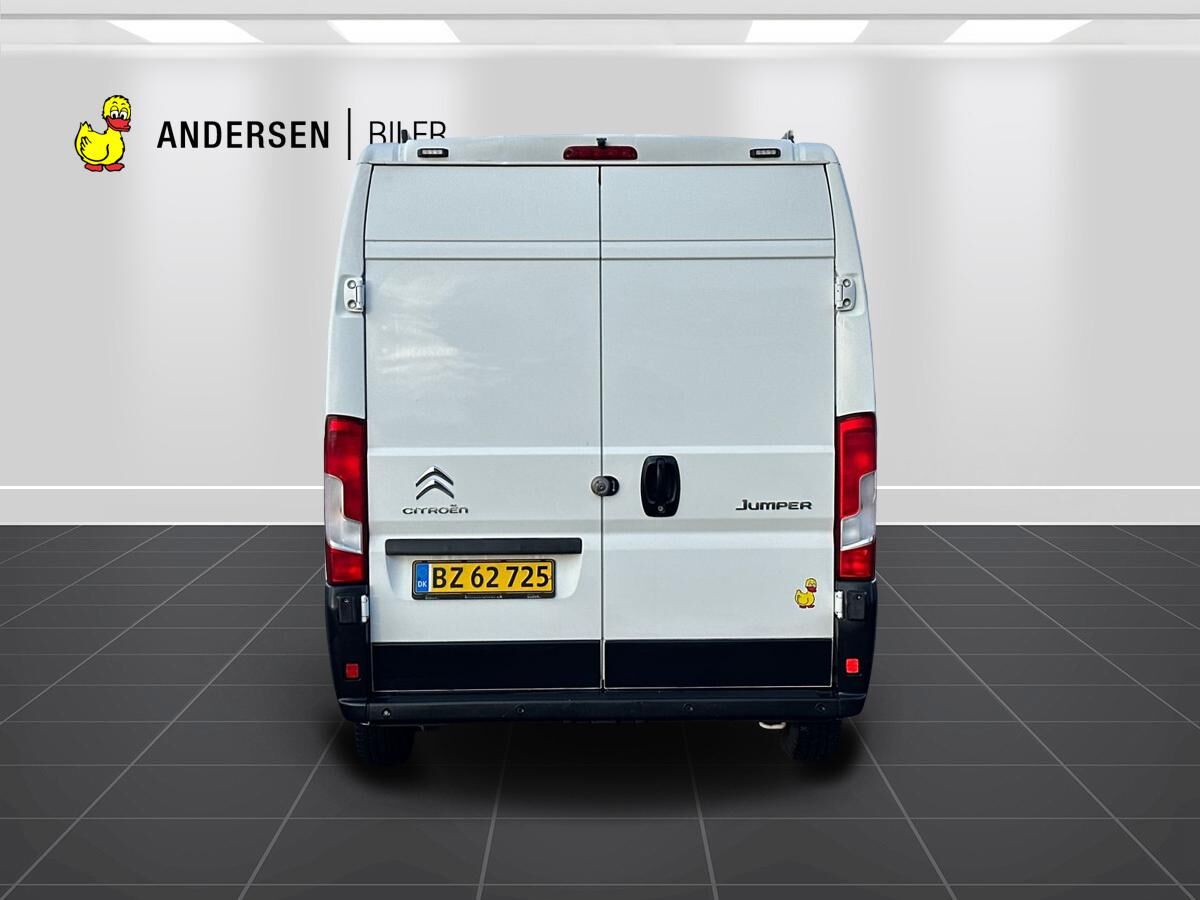 Billede af Citroën Jumper 33 L3H2 2,0 Blue HDi Comfort start/stop 160HK Van