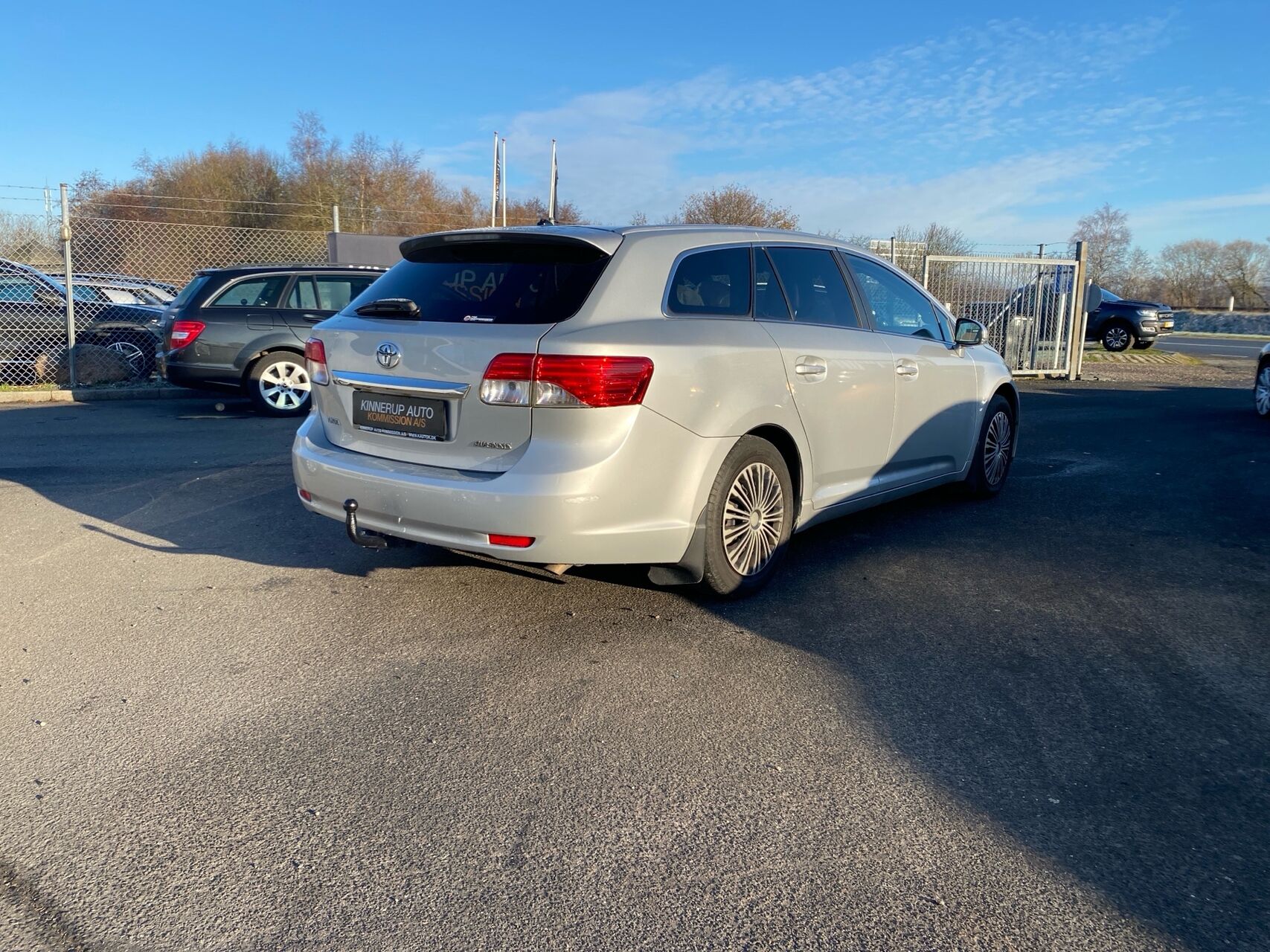 Billede af Toyota Avensis 2,0 D-4D DPF T2 Premium 124HK Stc 6g