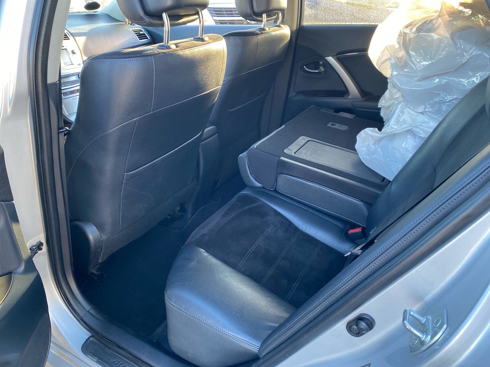 Billede af Toyota Avensis 2,0 D-4D DPF T2 Premium 124HK Stc 6g