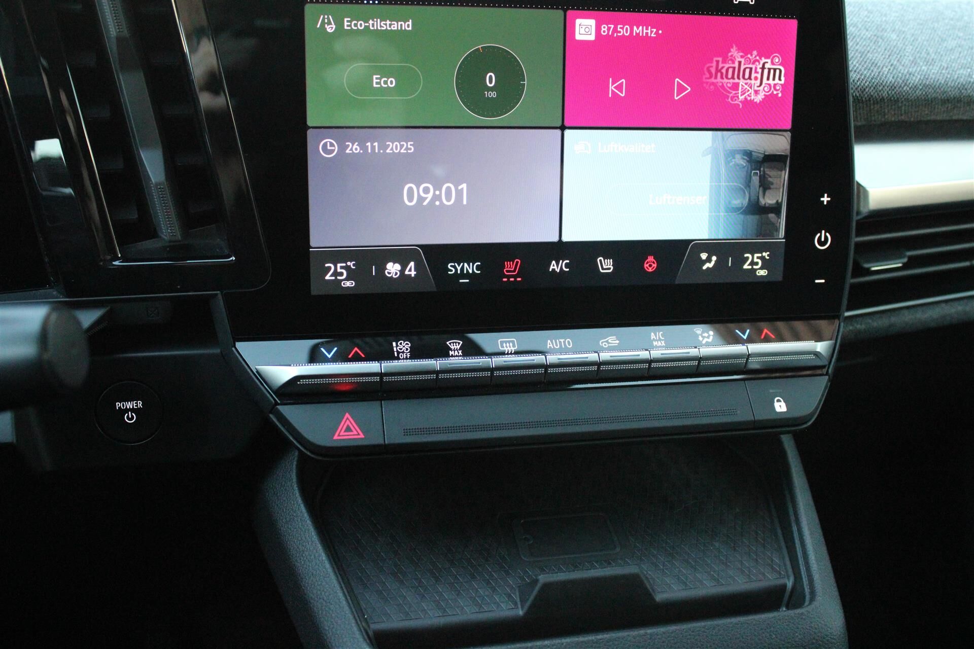 Billede af Renault Mégane E-TECH Equilibre 130HK 5d Aut.