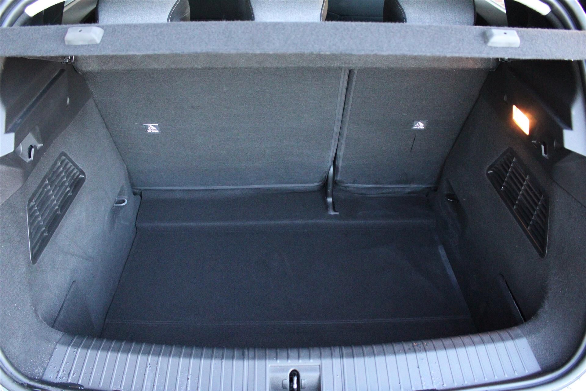 Billede af Renault Mégane E-TECH Equilibre 130HK 5d Aut.