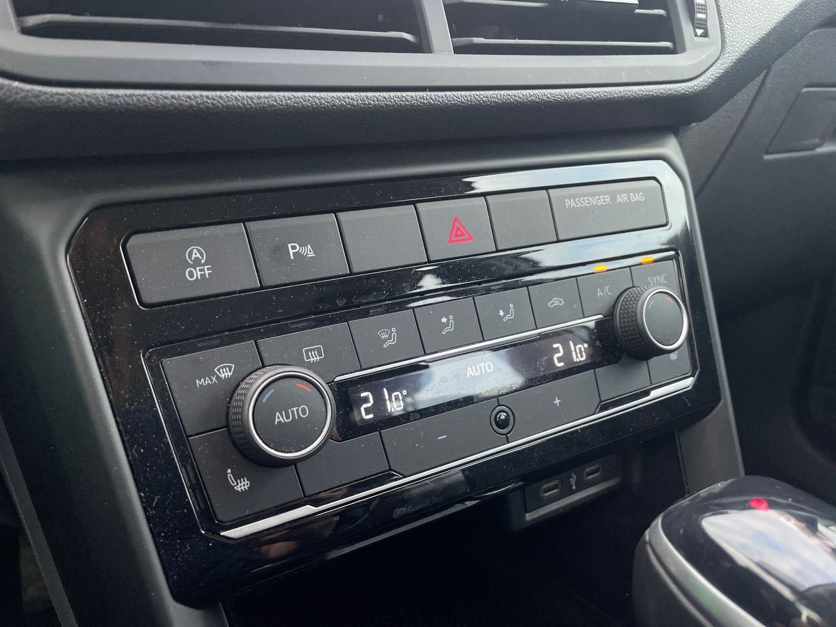 Billede af VW T-Cross 1,0 TSI Life Team DSG 110HK 5d 7g Aut.