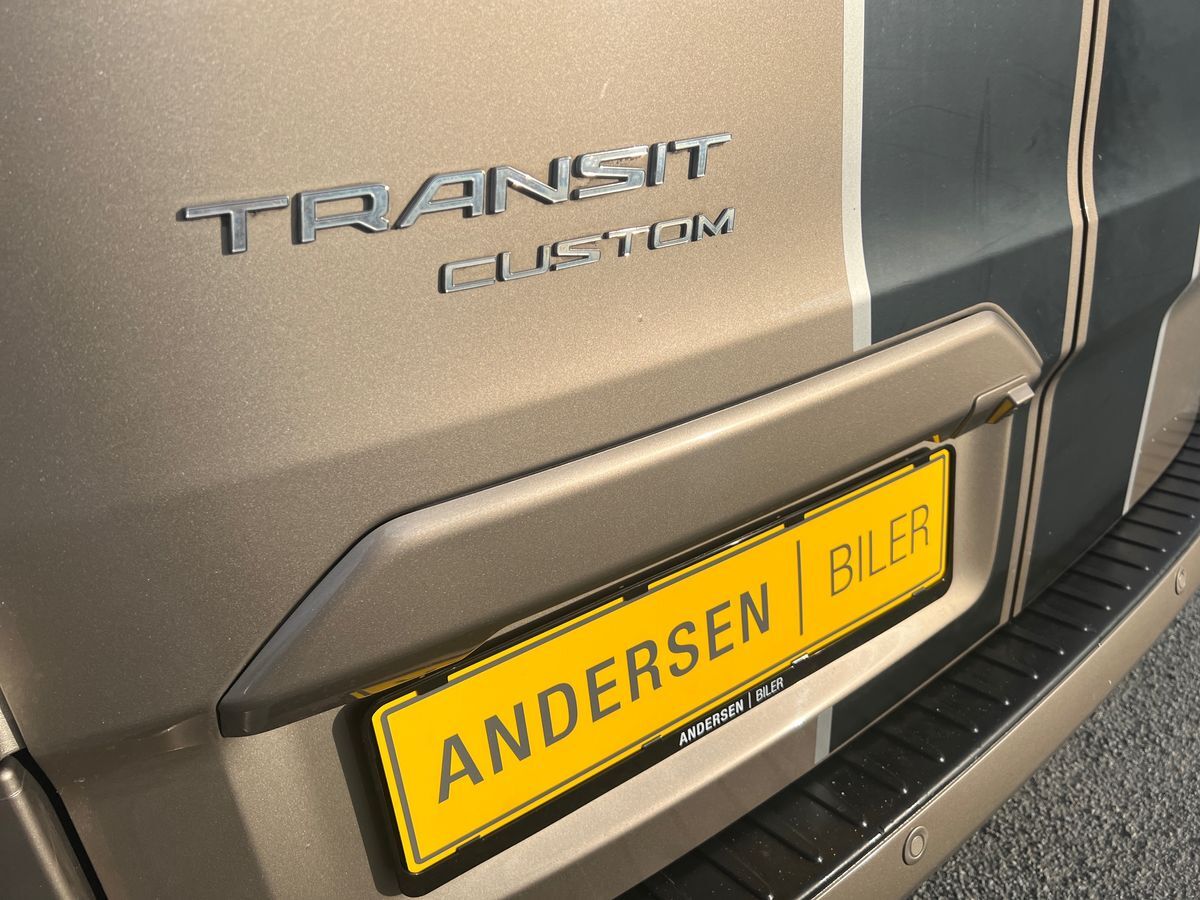 Billede af Ford Transit Custom 320 L2H1 2,0 TDCi Sport 185HK Van 6g Aut.