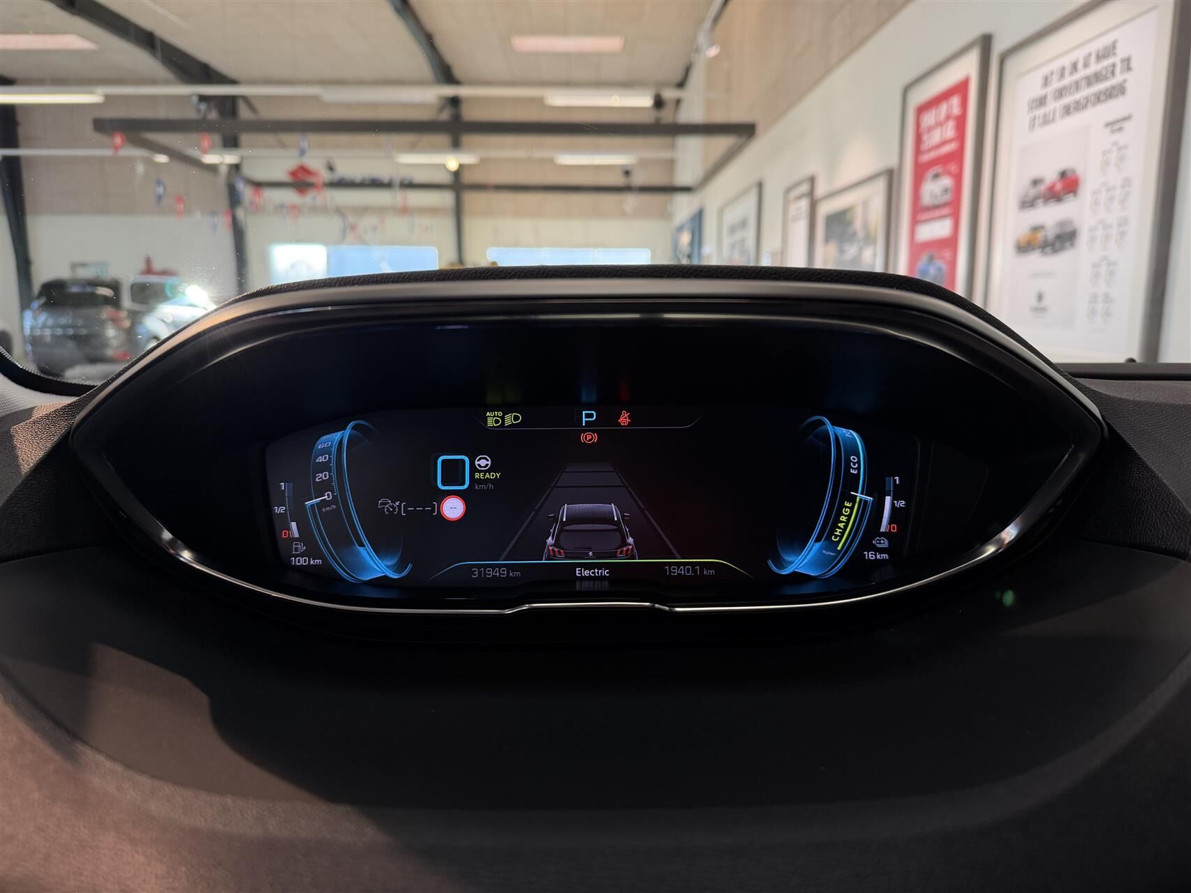 Billede af Peugeot 3008 1,6 PureTech  Plugin-hybrid Allure Pack EAT8 225HK 5d 8g Aut.