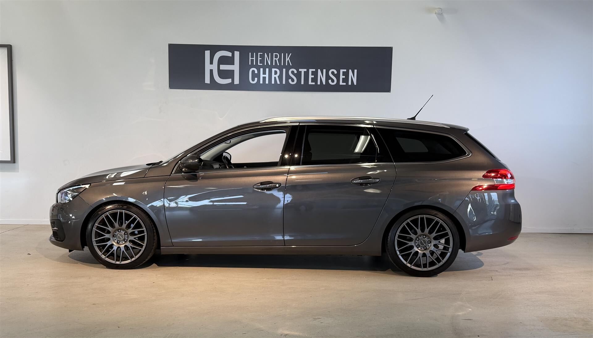 Billede af Peugeot 308 SW 1,5 BlueHDi Edition 210+ EAT8 130HK Stc 8g Aut.