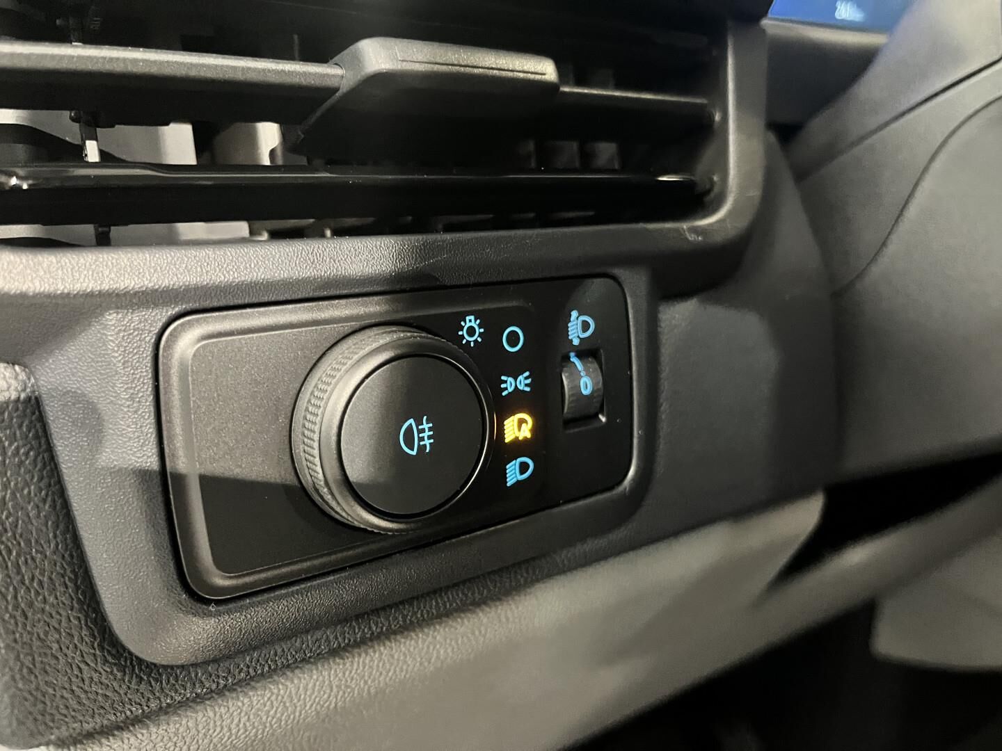 Billede af Ford Transit Custom 320 L2H1 2,0 EcoBlue Sport 170HK Van 8g Aut.