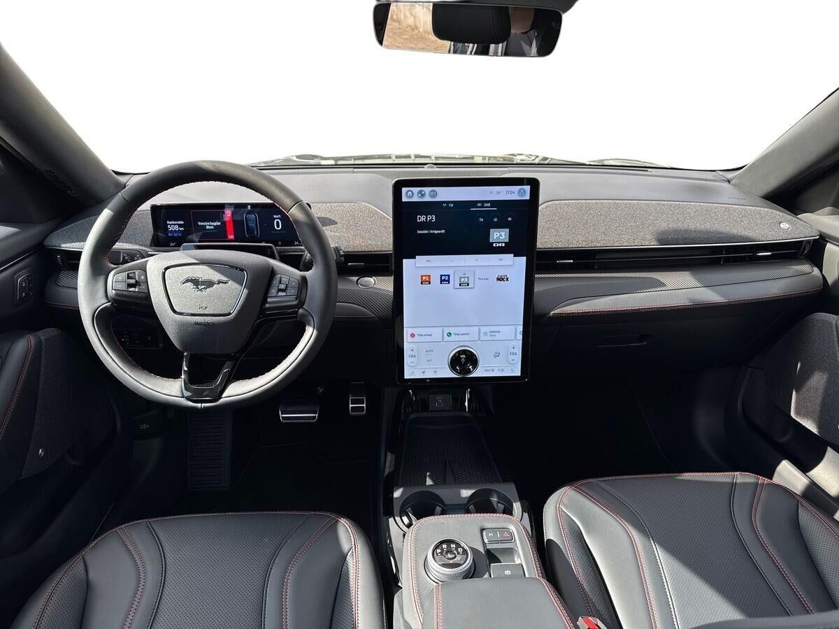 Billede af Ford Mustang Mach-E EL UR Premium AWD 351HK 5d Aut.