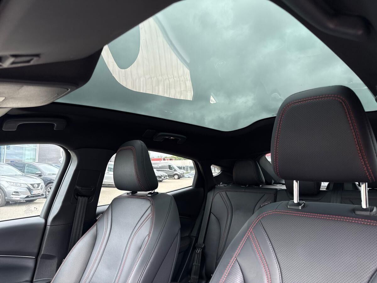 Billede af Ford Mustang Mach-E EL UR Premium AWD 351HK 5d Aut.