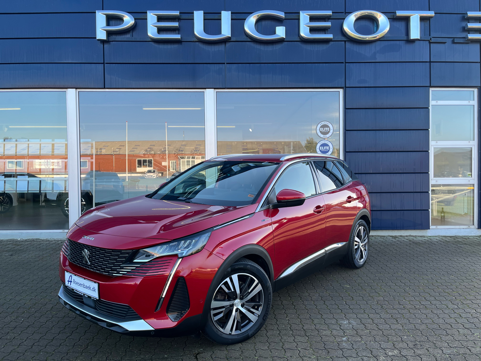 Billede af Peugeot 3008 1,6 PureTech  Plugin-hybrid Allure Pack EAT8 225HK 5d 8g Aut.