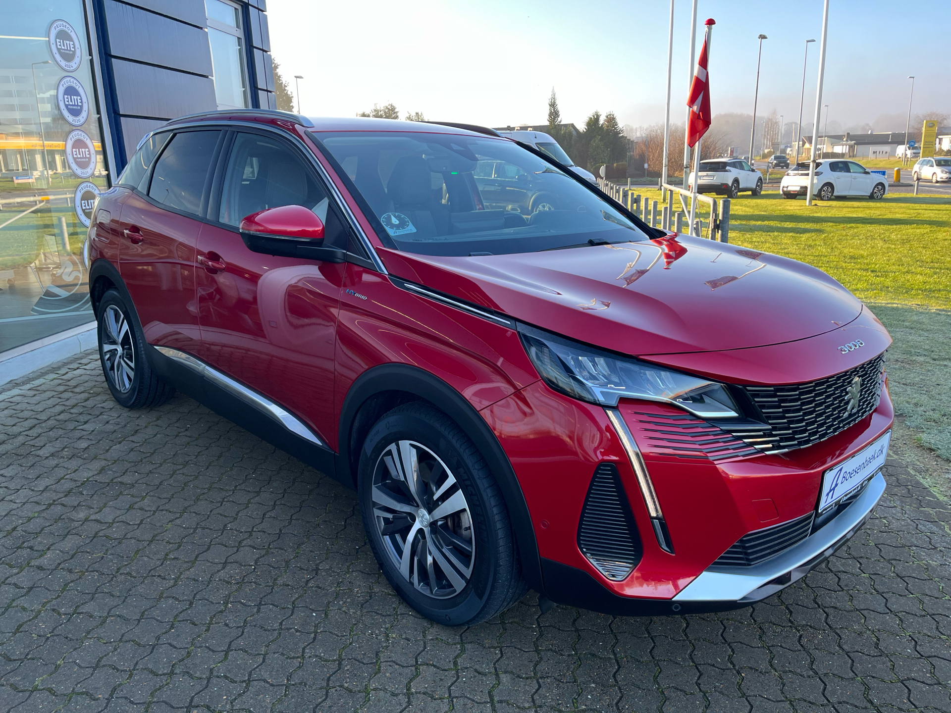 Billede af Peugeot 3008 1,6 PureTech  Plugin-hybrid Allure Pack EAT8 225HK 5d 8g Aut.