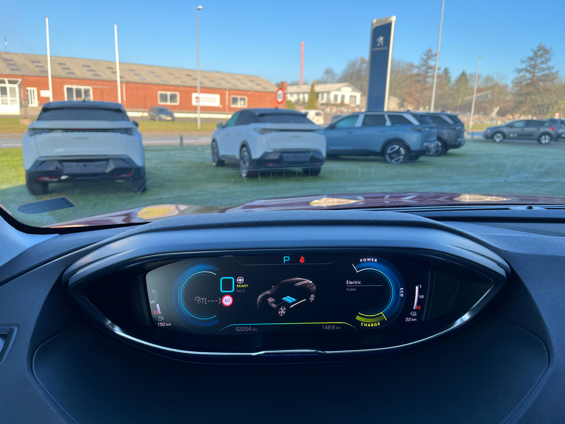 Billede af Peugeot 3008 1,6 PureTech  Plugin-hybrid Allure Pack EAT8 225HK 5d 8g Aut.