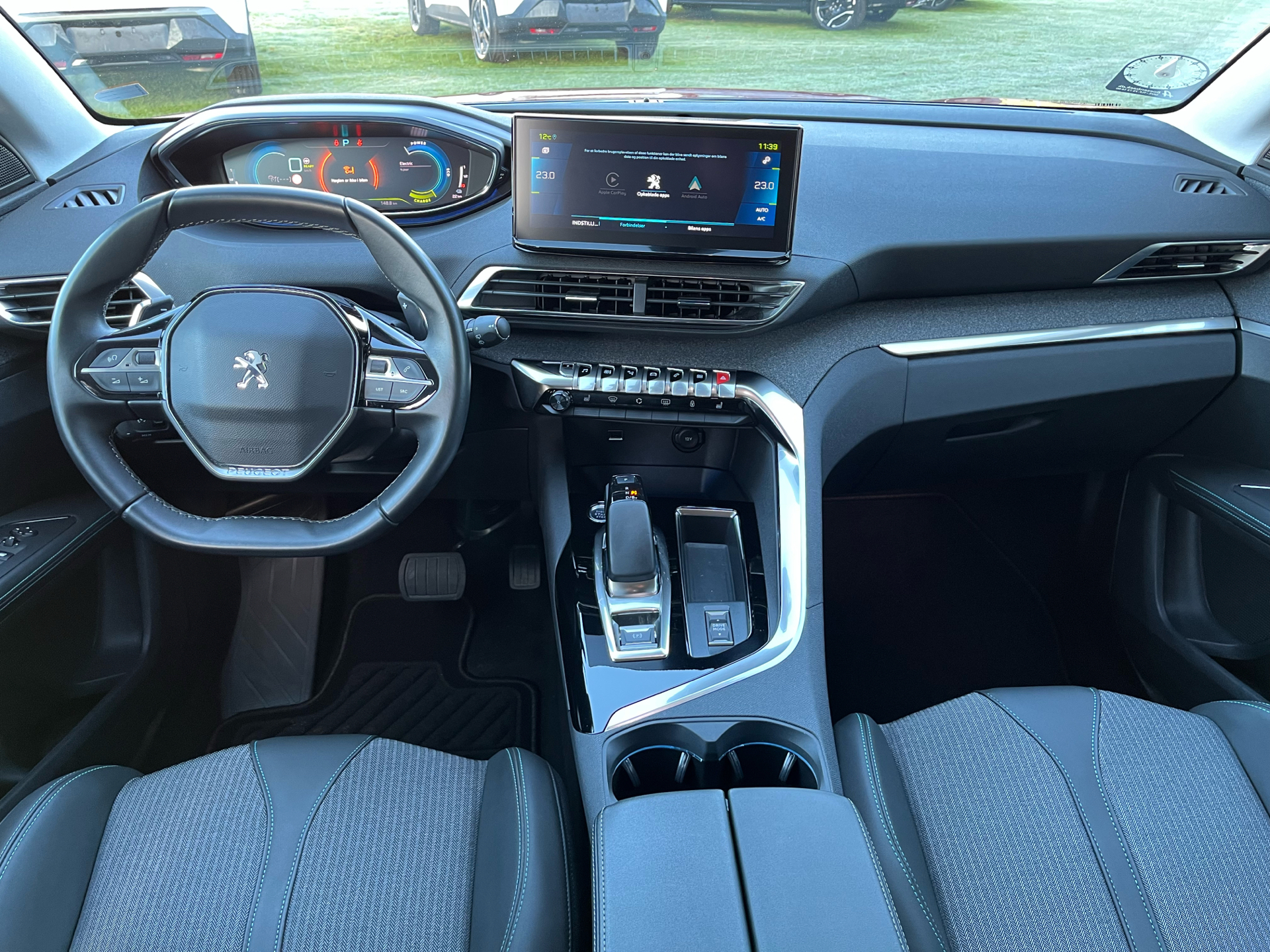 Billede af Peugeot 3008 1,6 PureTech  Plugin-hybrid Allure Pack EAT8 225HK 5d 8g Aut.