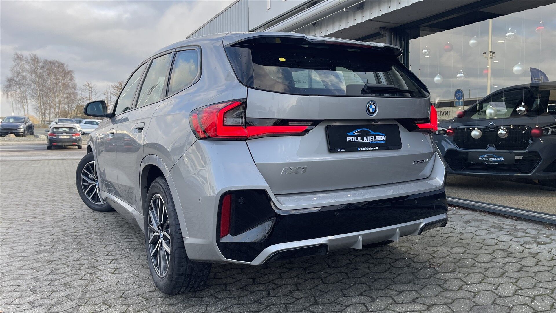 Billede af BMW iX1 xDrive30 Fully Charged 4x4 313HK 5d Aut.