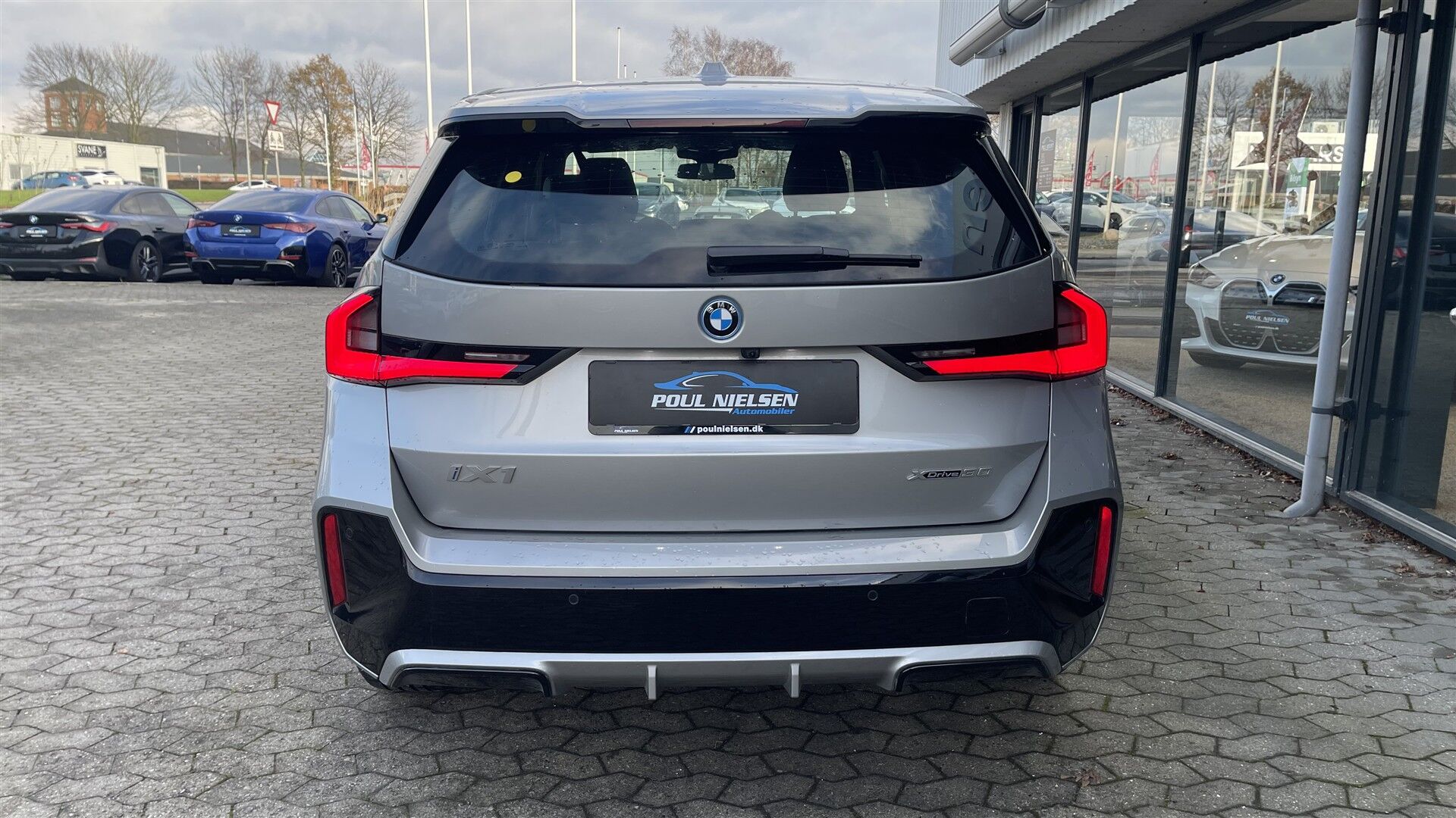 Billede af BMW iX1 xDrive30 Fully Charged 4x4 313HK 5d Aut.