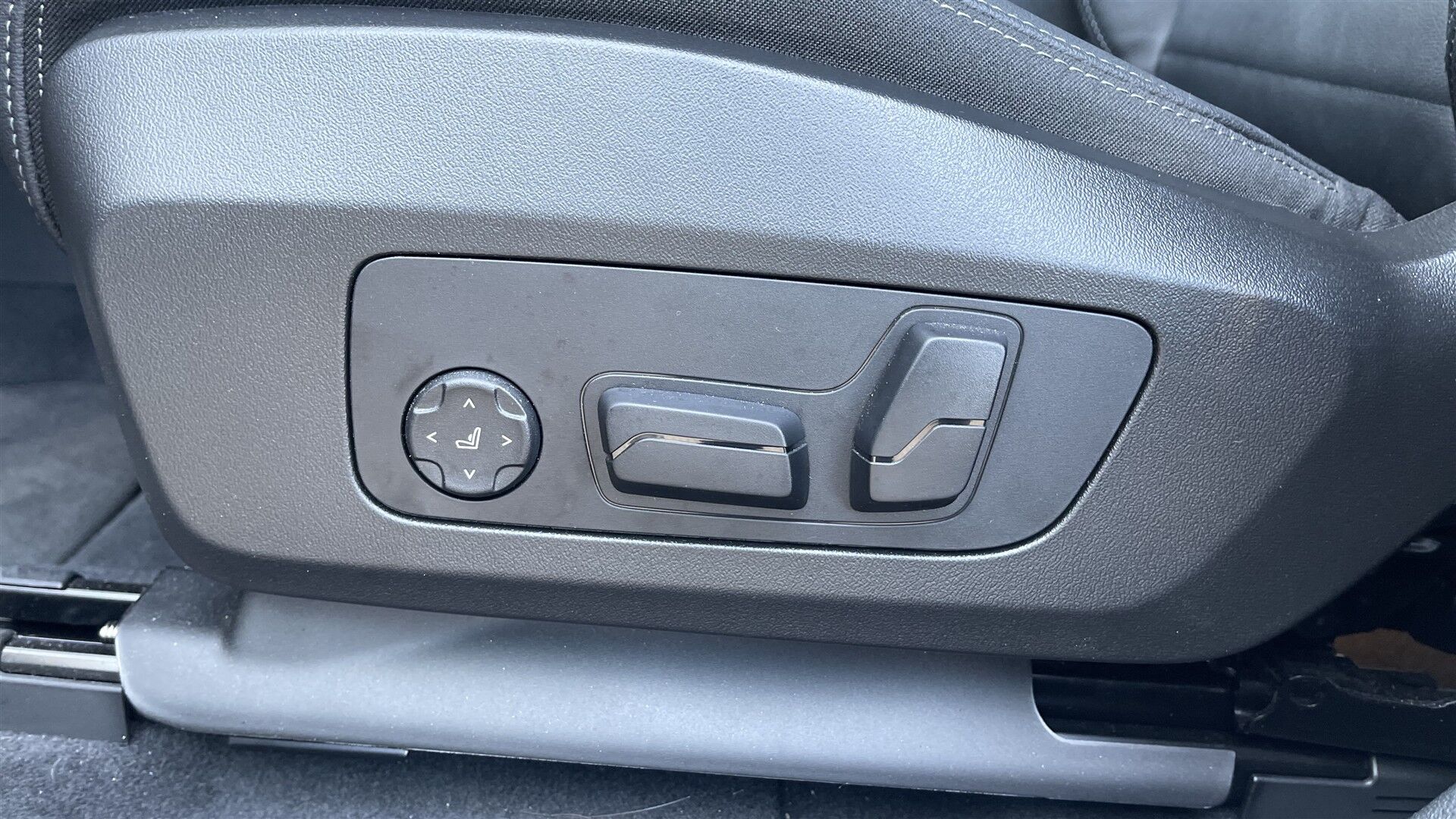 Billede af BMW iX1 xDrive30 Fully Charged 4x4 313HK 5d Aut.