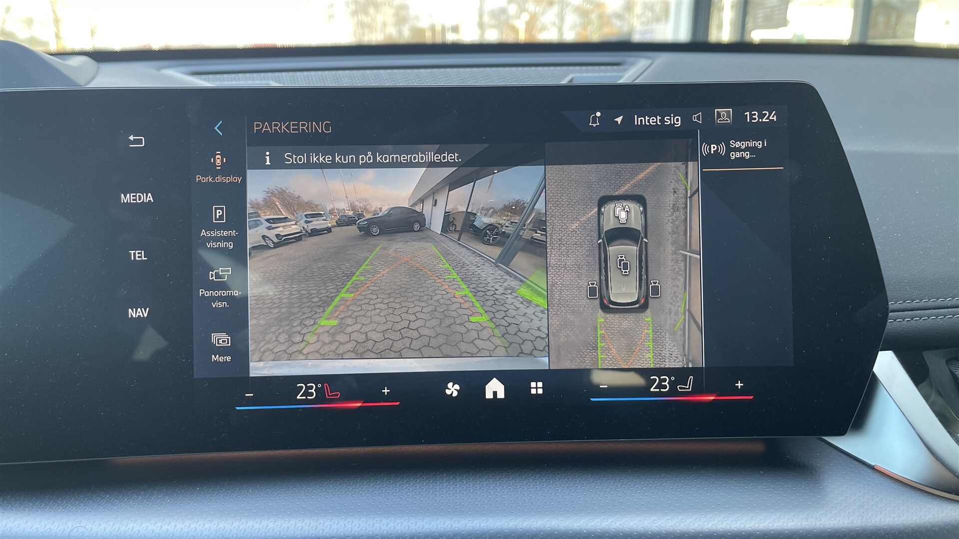 Billede af BMW iX1 xDrive30 Fully Charged 4x4 313HK 5d Aut.