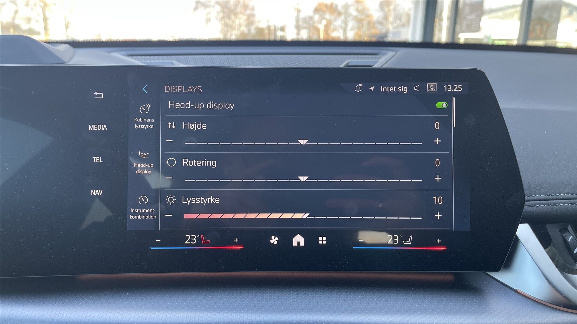 Billede af BMW iX1 xDrive30 Fully Charged 4x4 313HK 5d Aut.