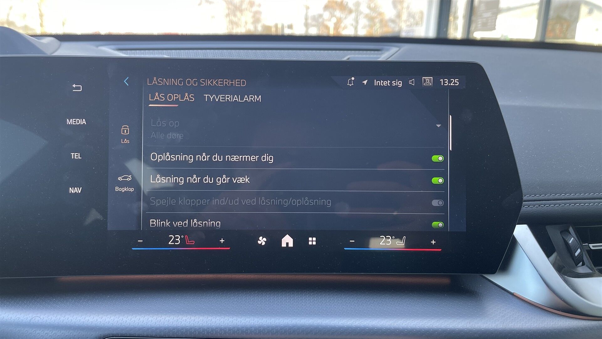 Billede af BMW iX1 xDrive30 Fully Charged 4x4 313HK 5d Aut.