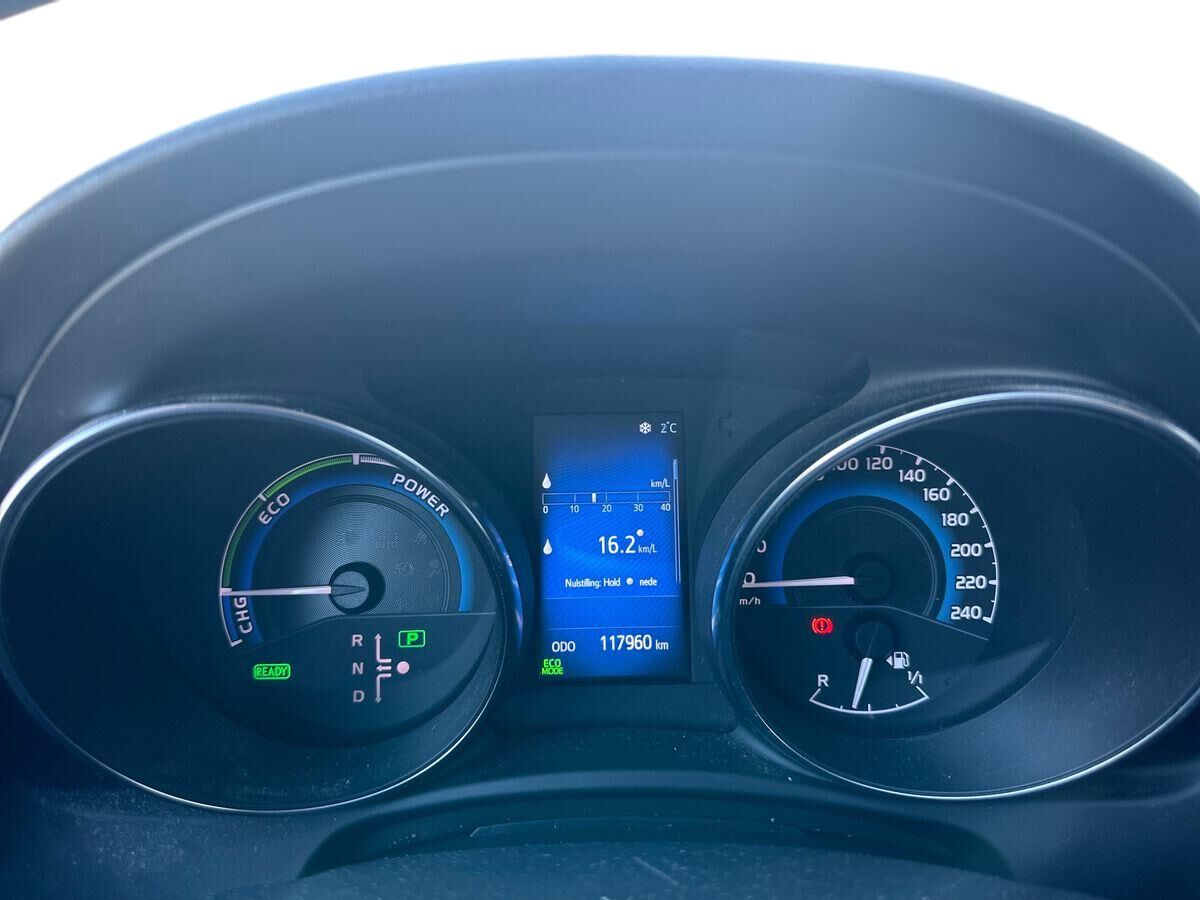 Billede af Toyota Auris Touring Sports 1,8 Hybrid H2 Selected 136HK Stc Aut.