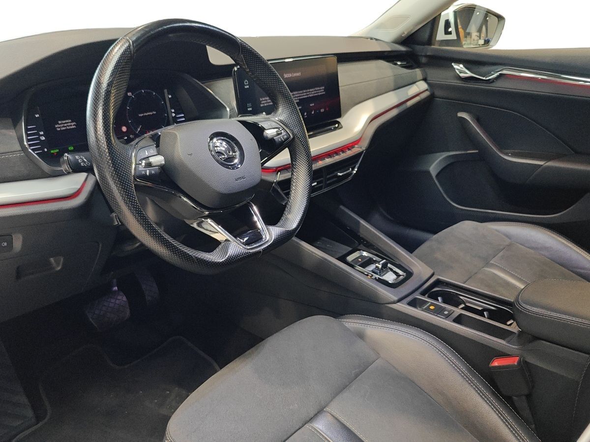 Billede af Skoda Octavia Combi 1,4 TSI  Plugin-hybrid First Edition iV DSG 204HK Stc 6g Aut.