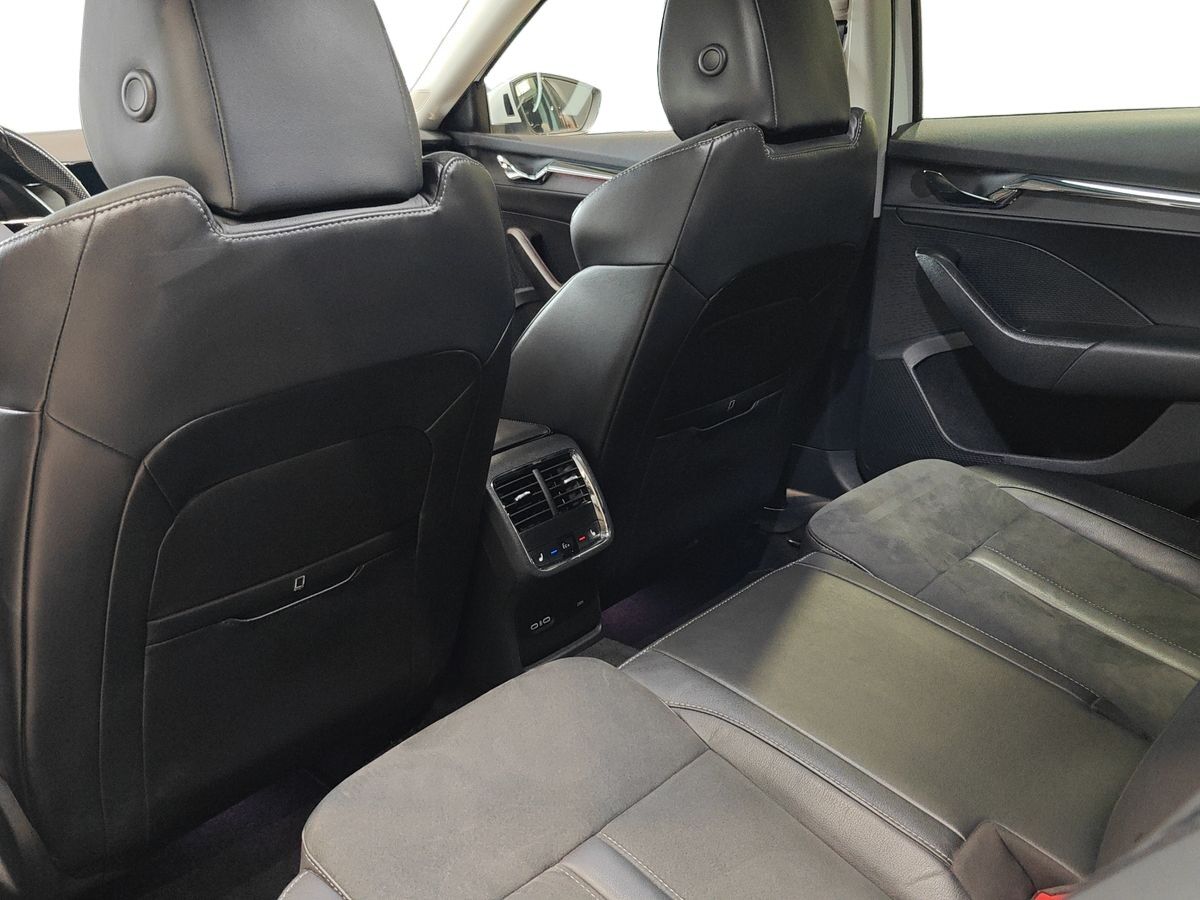 Billede af Skoda Octavia Combi 1,4 TSI  Plugin-hybrid First Edition iV DSG 204HK Stc 6g Aut.