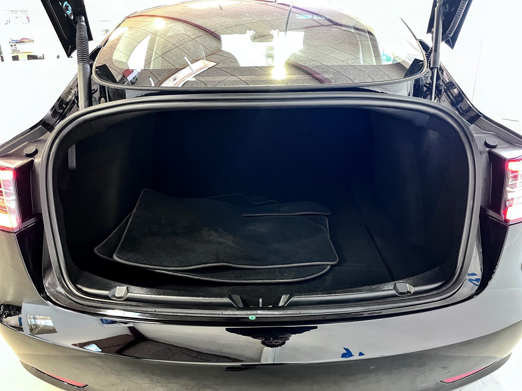 Billede af Tesla Model 3 EL 283HK Aut.