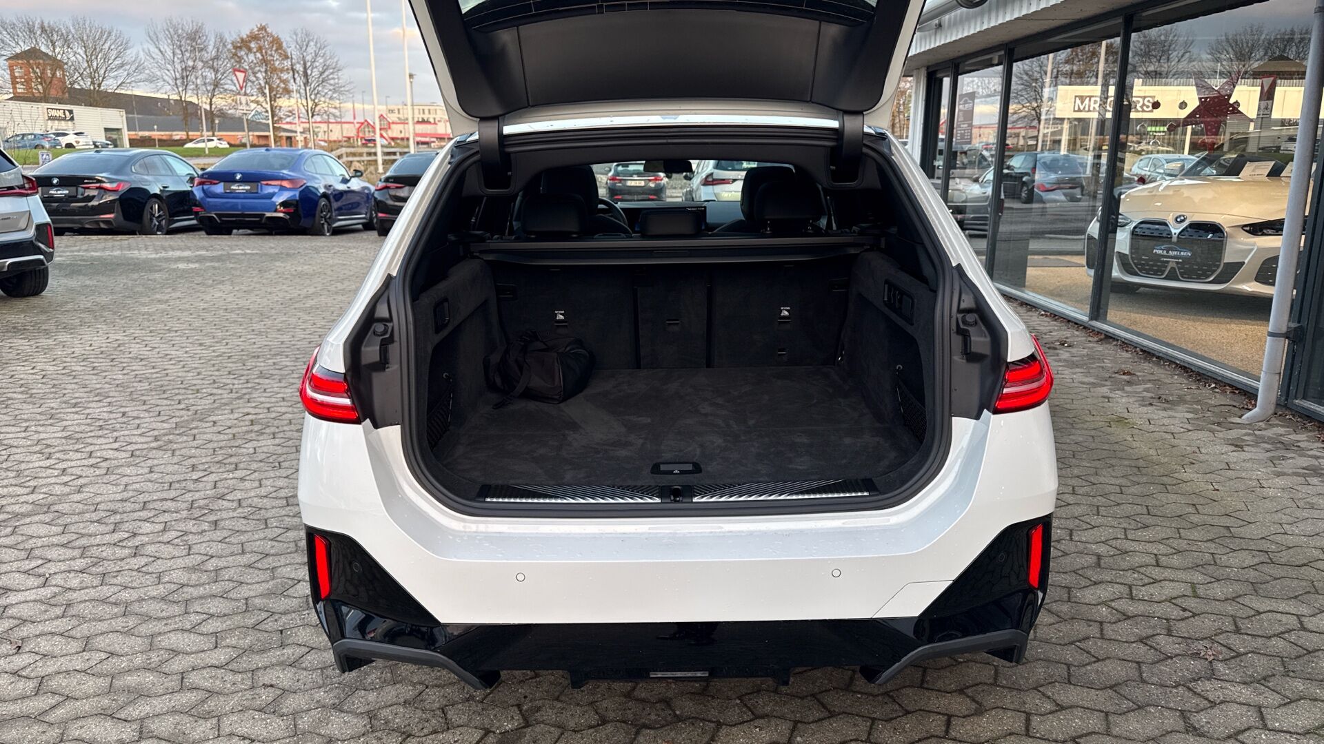 Billede af BMW i5 eDrive40 Touring M-Sport 340HK Stc Aut.
