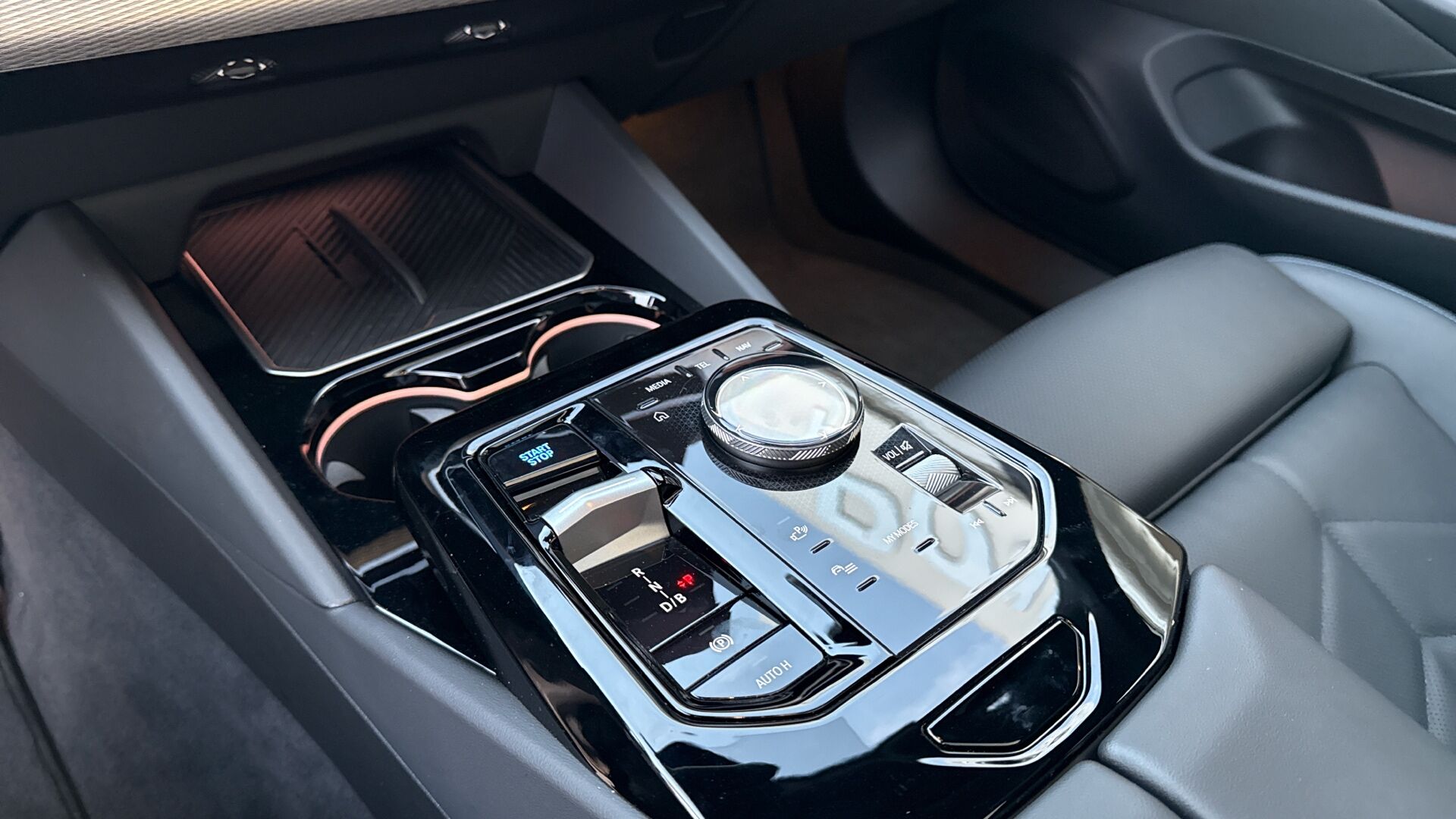 Billede af BMW i5 eDrive40 Touring M-Sport 340HK Stc Aut.