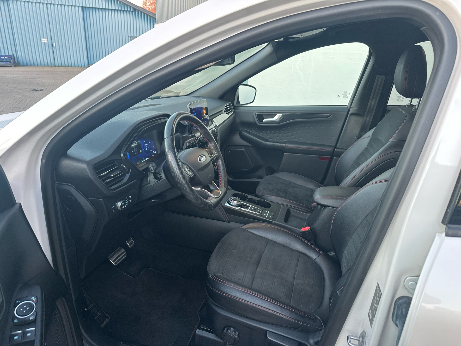 Billede af Ford Kuga 2,5 Plugin-hybrid ST-Line X CVT 225HK 5d Trinl. Gear