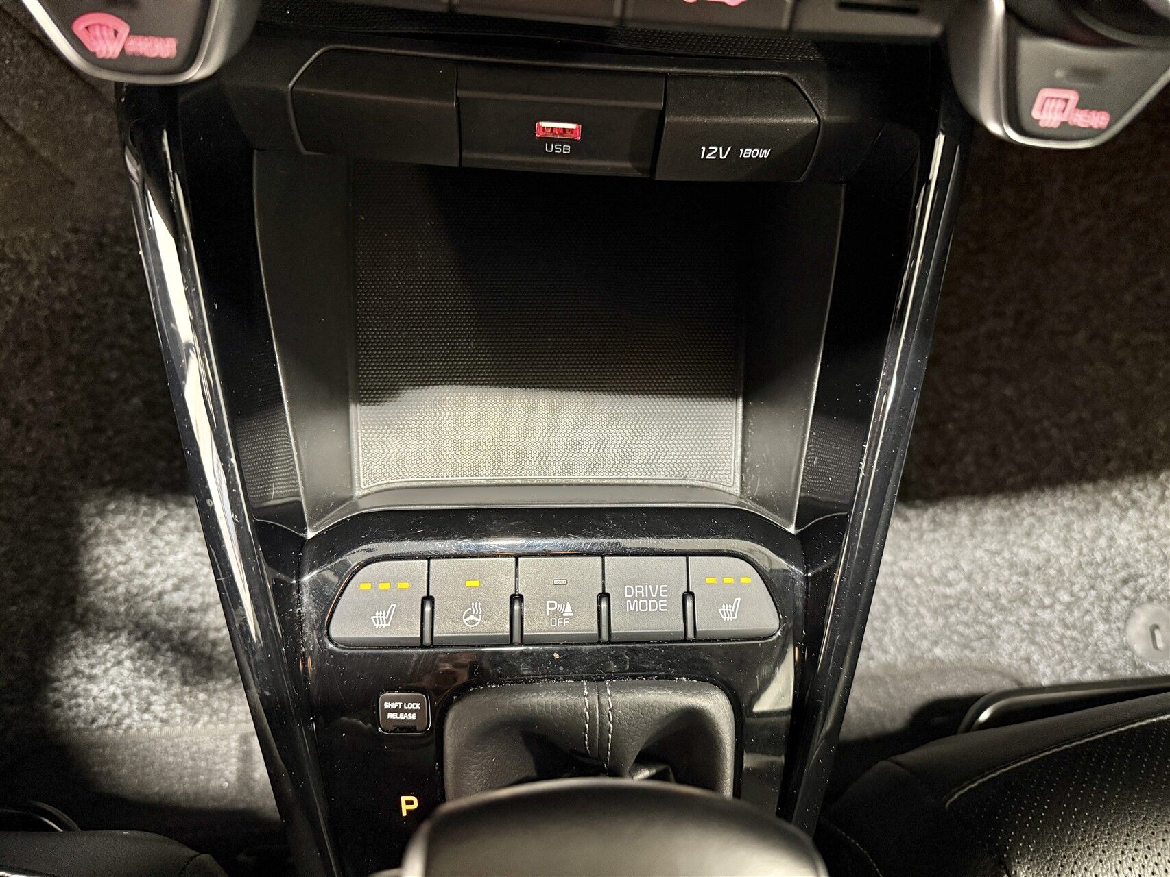 Billede af Kia Rio 1,0 T-GDI  Mild hybrid Upgrade DCT 120HK 5d 7g Aut.