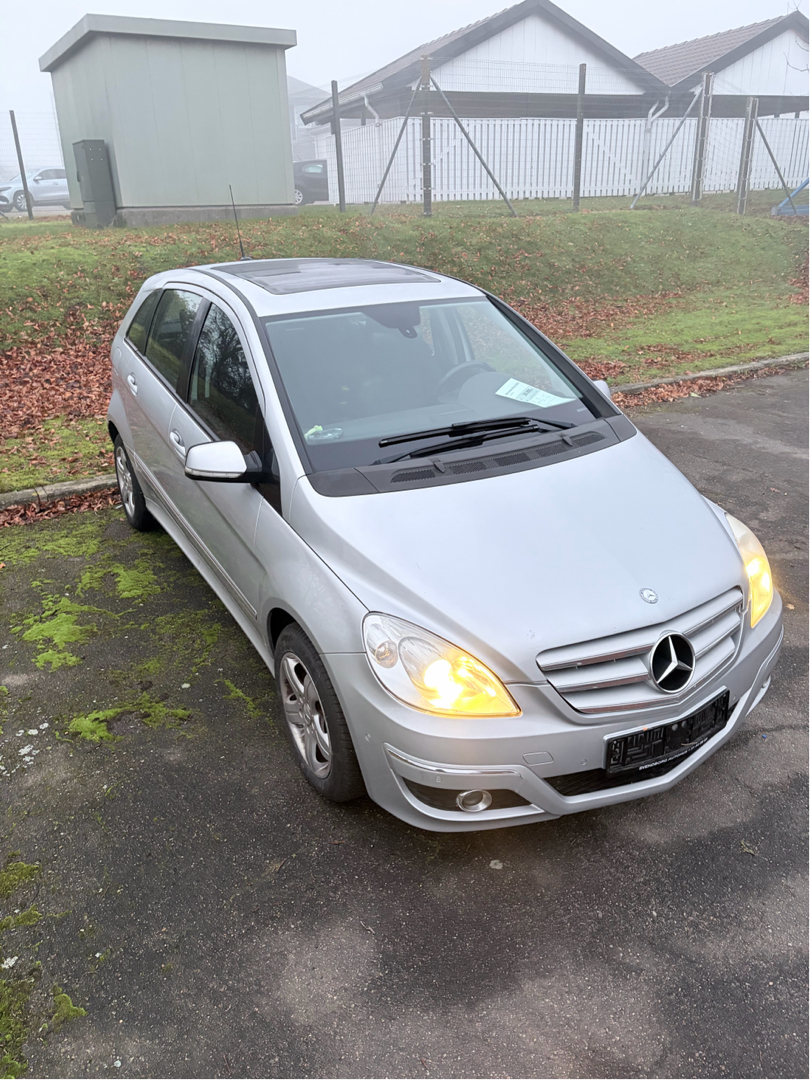 Billede af Mercedes-Benz B200 2,0 136HK 5d