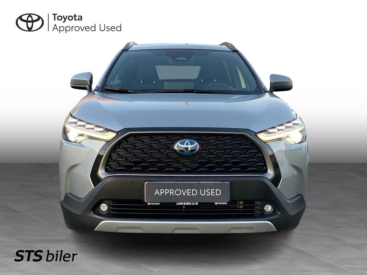 Billede af Toyota Corolla Cross 2,0 Hybrid Style Comfort E-CVT 197HK 5d Aut.