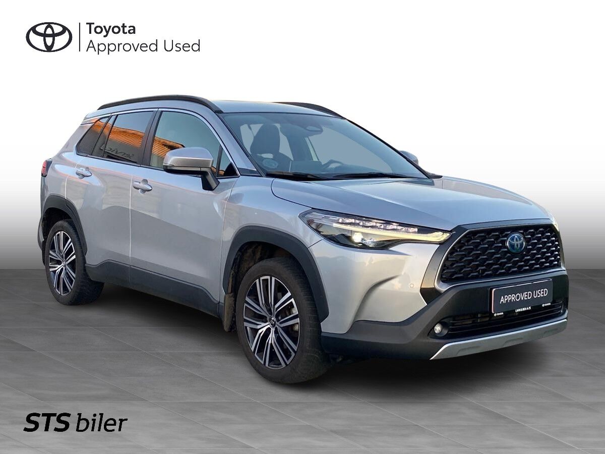 Billede af Toyota Corolla Cross 2,0 Hybrid Style Comfort E-CVT 197HK 5d Aut.