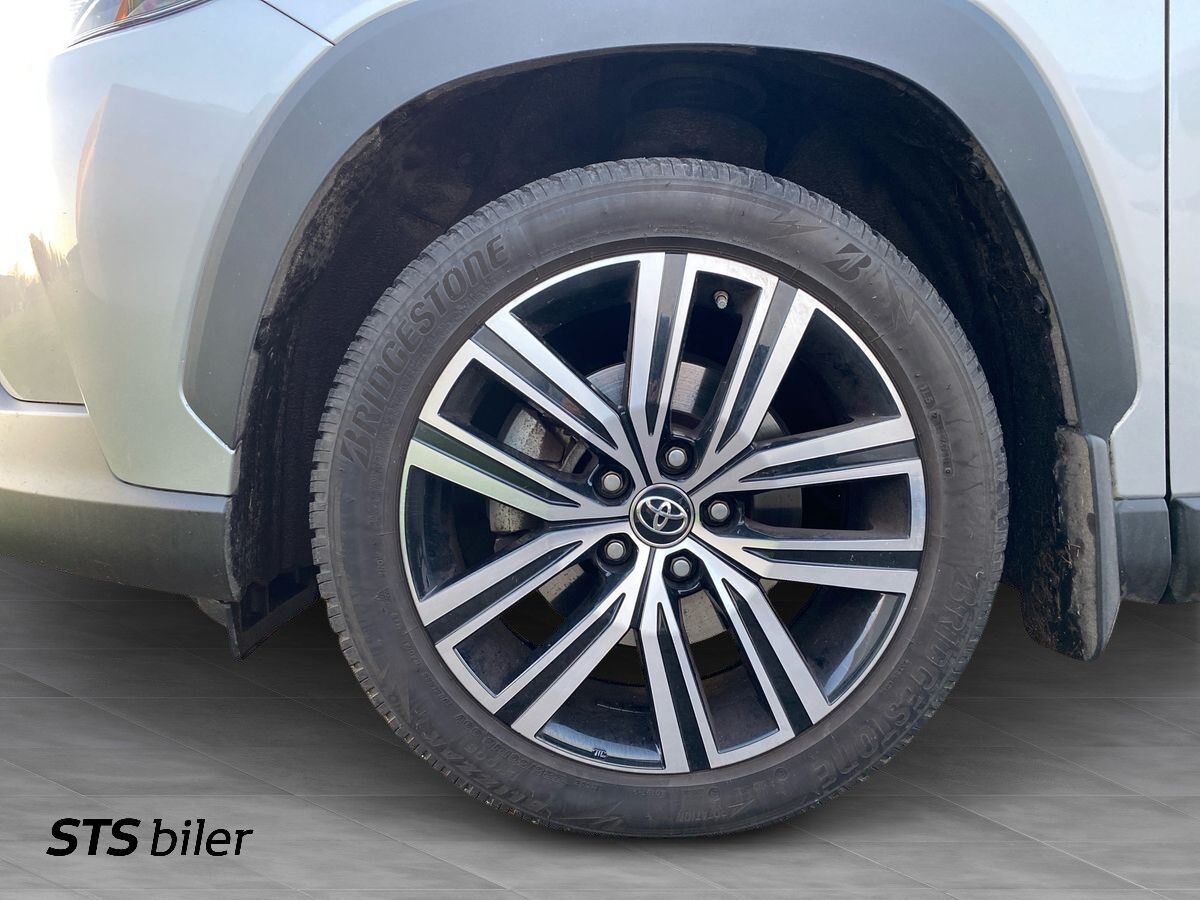 Billede af Toyota Corolla Cross 2,0 Hybrid Style Comfort E-CVT 197HK 5d Aut.