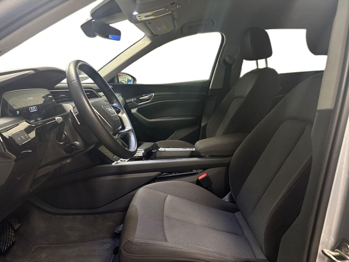 Billede af Audi E-tron 55 Advanced Quattro 408HK 5d Aut.