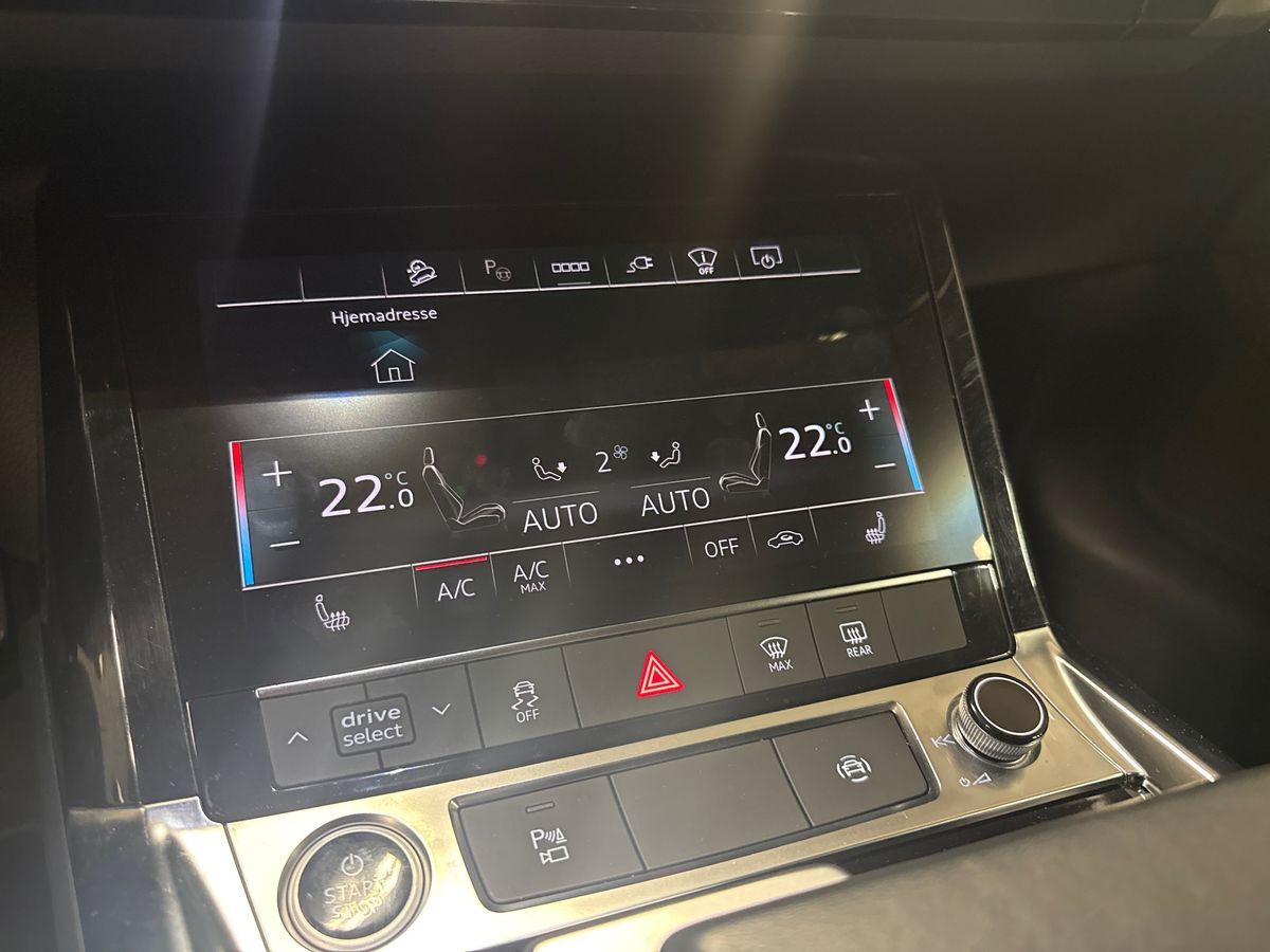 Billede af Audi E-tron 55 Advanced Quattro 408HK 5d Aut.