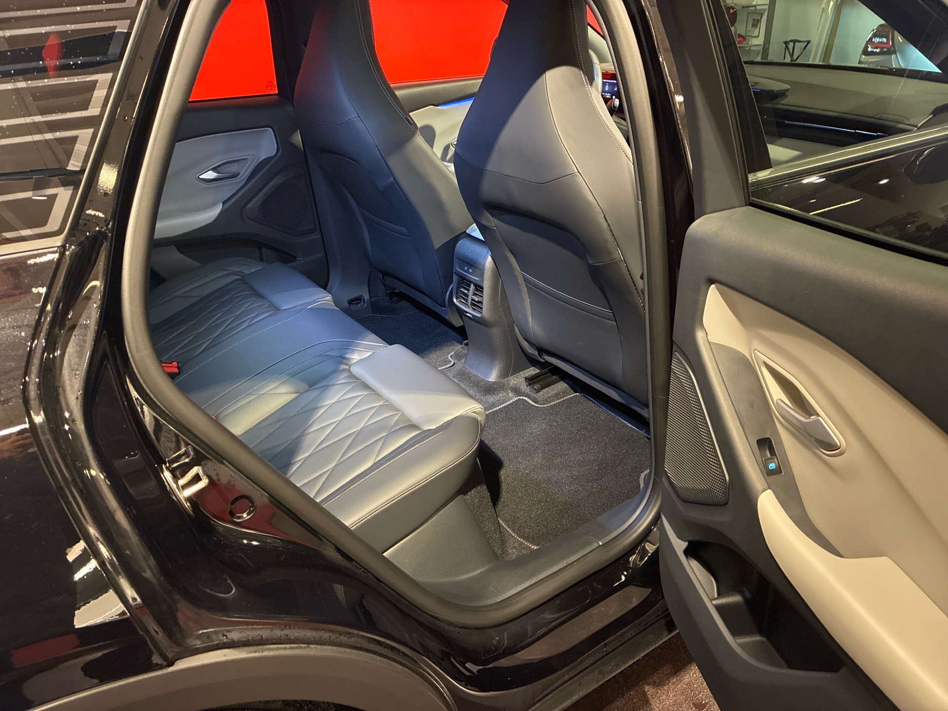 Billede af Ford Explorer EL UR Premium RWD 286HK 5d Aut.