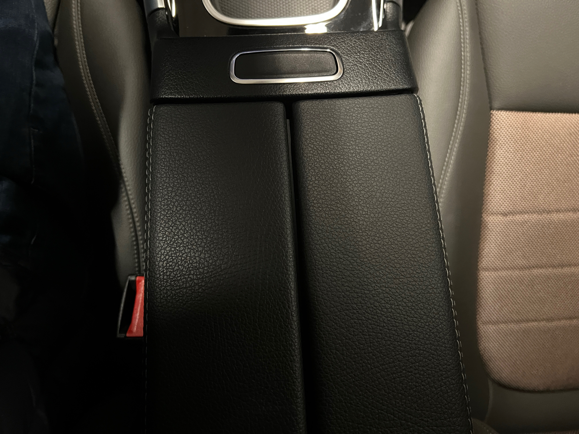 Billede af Mercedes-Benz EQB 250+ EL Progressive 190HK 5d Aut.